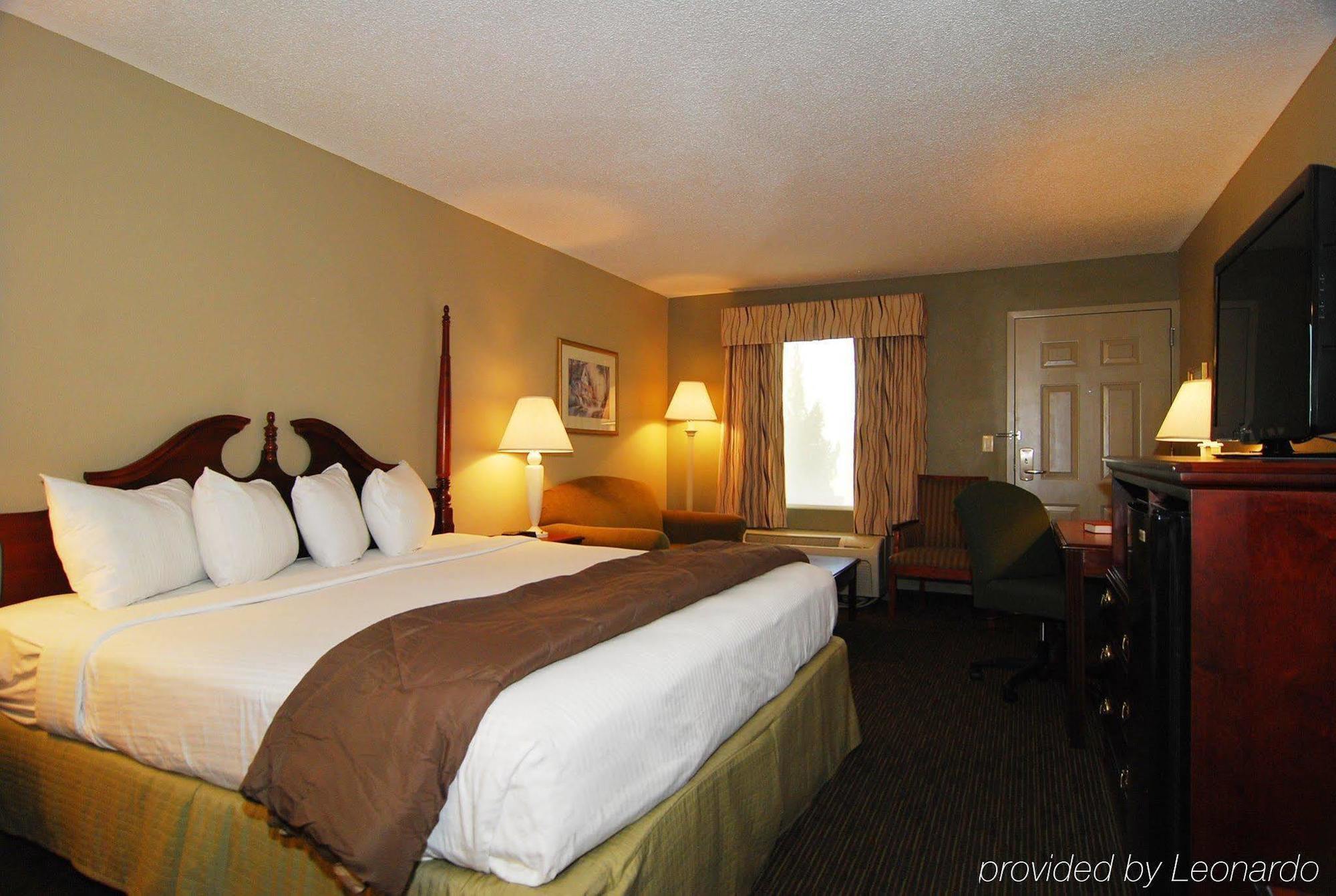Best Western University Inn Тускалуса Номер фото